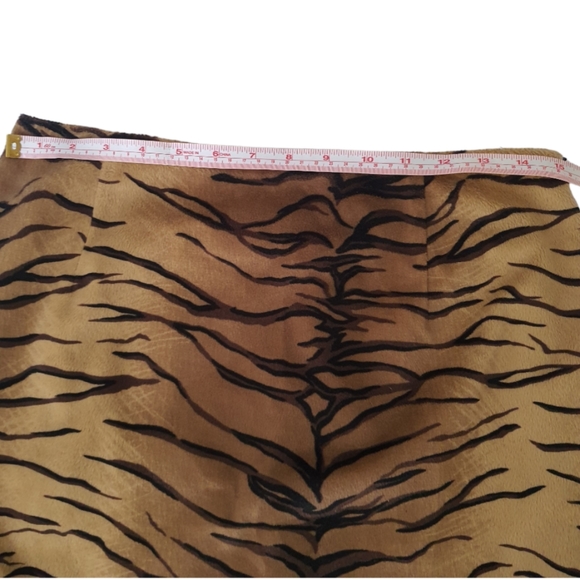 Table Eight Fur Tiger Print Skirt Size 12 - Picture 4 of 14